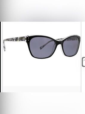 Vera Bradley Polarized Black Sunglasses New in generic case. $169 online Sale